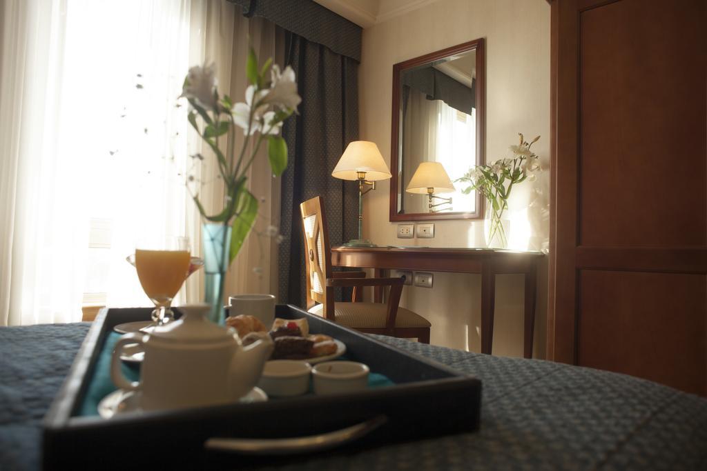 Epic Hotel Villa Mercedes Εξωτερικό φωτογραφία