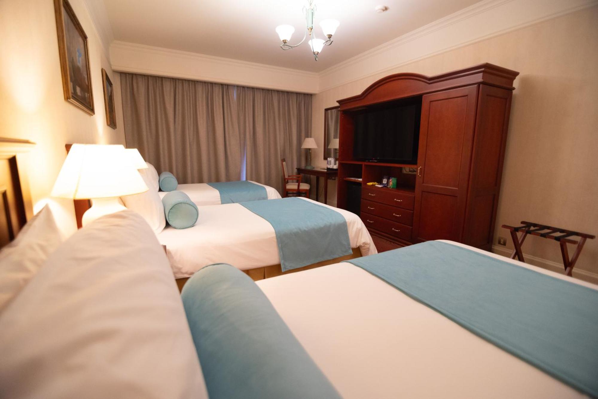 Epic Hotel Villa Mercedes Εξωτερικό φωτογραφία