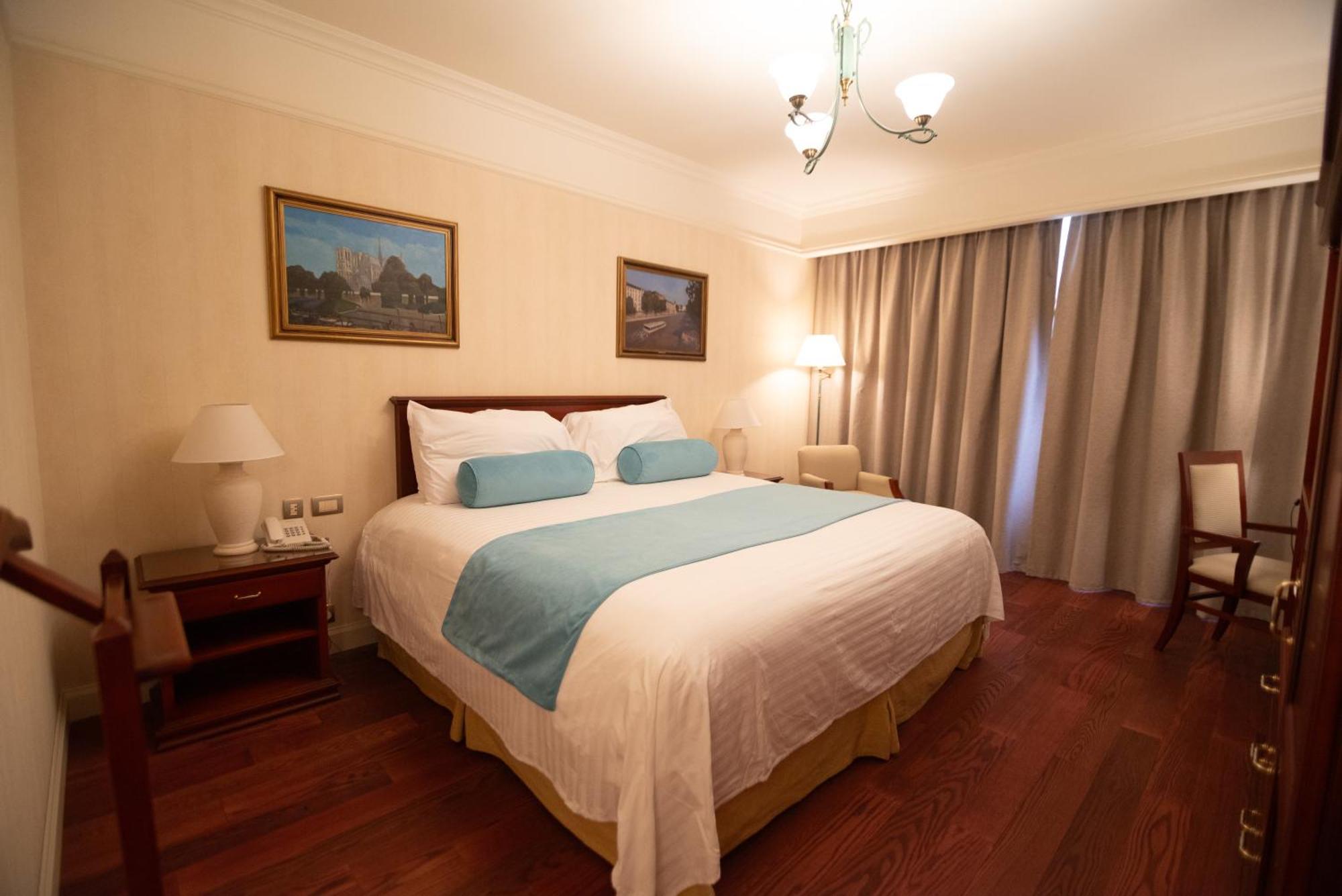 Epic Hotel Villa Mercedes Εξωτερικό φωτογραφία